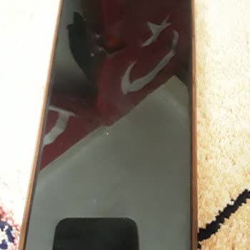 Yetkili Servis Sonrası Ekran Koruyucu Sorunu