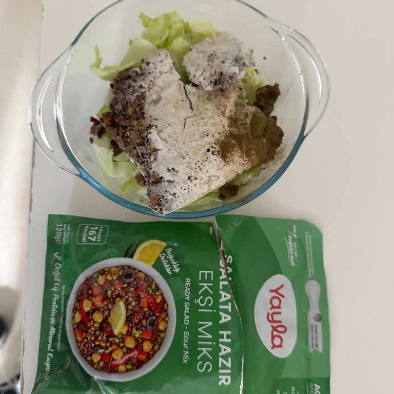 Yayla Bakliyat Ekşi Salatası İçindeki Tehlike