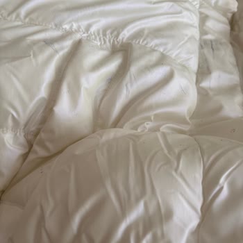 H&M Montunda Beklenmedik Lekeler