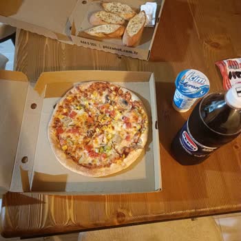 Eksik Pizza Siparişi Ve Ulaşılamayan Müşteri Hizmetleri