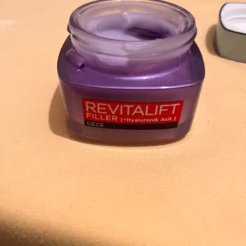 Watsons Mağazasında Korumasız Ürün Şoku