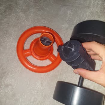 Kırık Oyuncak Parçası İçin Acil Çözüm Arayışı