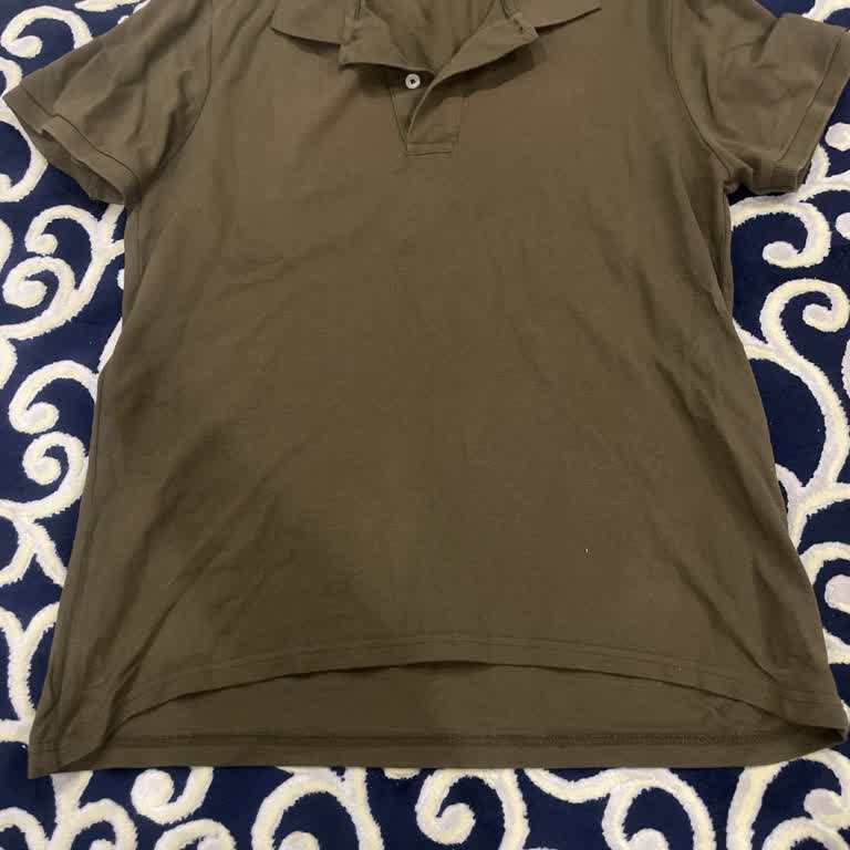 Polo Yaka Tişörtlerde Yıkama Sonrası Şaşırtan Sorunlar