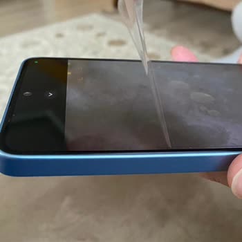 Bostancı Şubesinden Aldığım Ekran Koruyucu Büyük Hayal Kırıklığı Yarattı