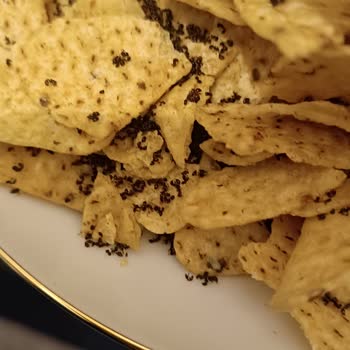 Doritos Paketinde Karınca Sürprizi