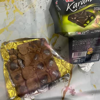 Son Kullanım Tarihi Dolmadan Bozulan Çikolata