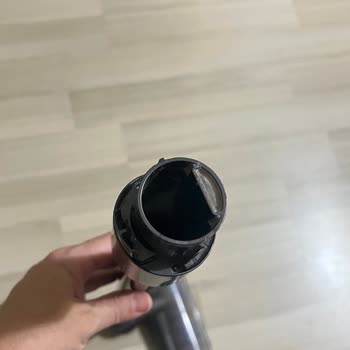 V12 Süpürge İçin Yedek Parça Bekleyişi
