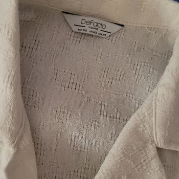 DeFacto Gömlek: 3 Giyim Sonrası Yırtılma Sorunu