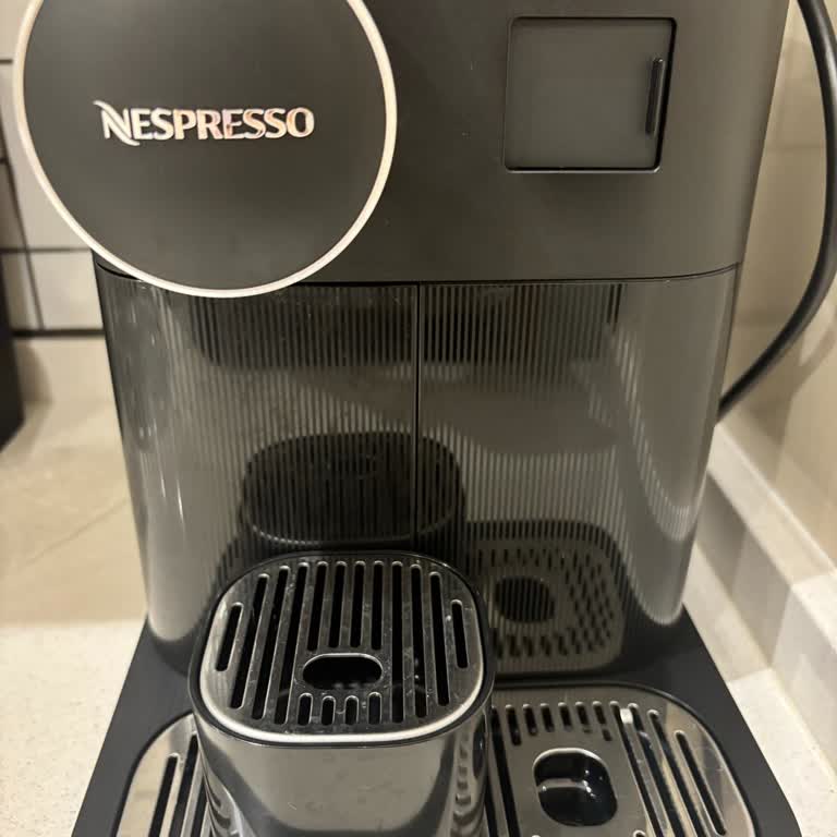 Nespresso Kahve Makinesi Hayal Kırıklığı: Süt Taşması Ve Soğuk Kahve Sorunu!