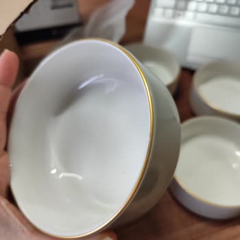 Evidea'dan Gelen Kırık Ve Defolu Yemek Takımı Şoku