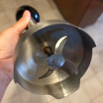 Tamirden Gelen Paslı Blender Ve Uzayan Bekleme Süresi