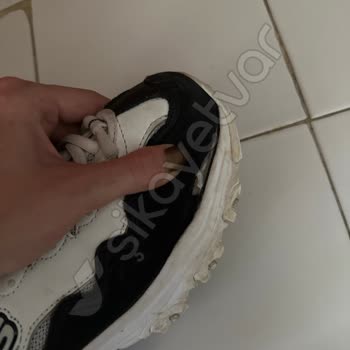 A101 Ve Skechers Arasında Kalan Müşteri