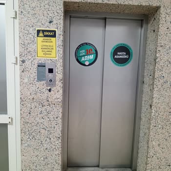 Hastanede Erişilebilirlik Ve Havalandırma Sorunları