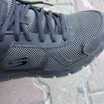 Skechers Ayakkabılar 5 Ayda Dağıldı, Müşteri Hizmetleri İlgisiz