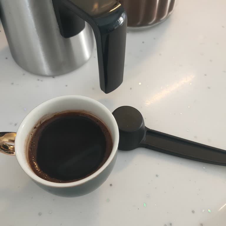 Köpüksüz Kahve Hayal Kırıklığı