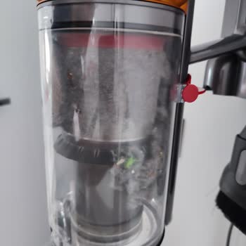 Dyson V15'te Tozlar Hazneye Ulaşmıyor