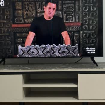 Samsung TV'de Tekrarlayan Ekran Sorunu Ve Yetersiz Servis