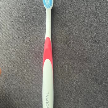 Sensodyne Fırça Kıllarındaki Hızlı Deformasyon Şaşırtıyor