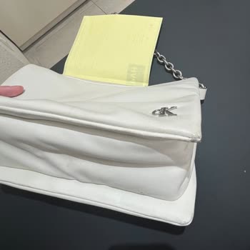 Calvin Klein Çantada Erken Parçalanma Sorunu