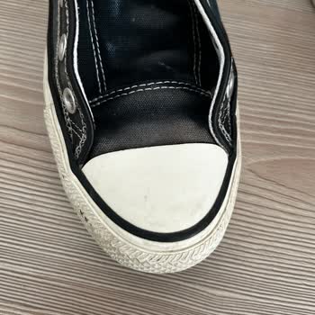 Converse Shoes Developed Sun Stains Before Warranty Expired