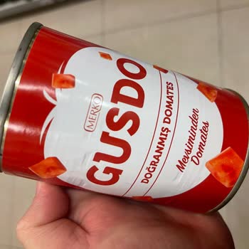 Domates Rendesinde Beklenmedik Parça Şoku