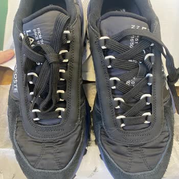 Deforme Ve Kirli Ayakkabı Teslimatı: Mağaza Ve Müşteri Hizmetleri Hayal Kırıklığı