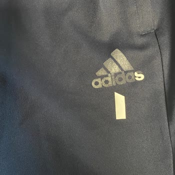 Adidas Eşofman Takımında Kalite Sorunu