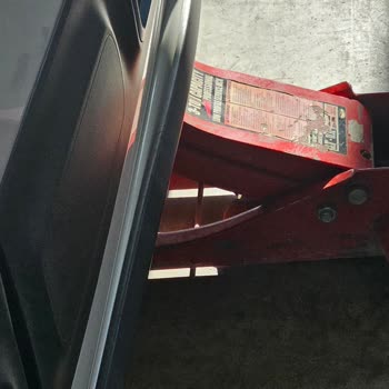 Lastik Montajında Hatalı İşlem: Araçta Hasar Oluştu