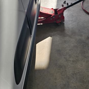 Lastik Montajında Hatalı İşlem: Araçta Hasar Oluştu