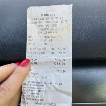 Starbucks'ta Kahvemde Sigara İzmariti Şoku