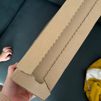 Zara'dan Gelen Hasarlı Elbise Ve Tekrarlayan Sorunlar