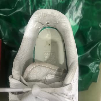 Pahalı Ayakkabıda Hayal Kırıklığı: Deichmann Ve Puma'ya Güven Sarsıldı