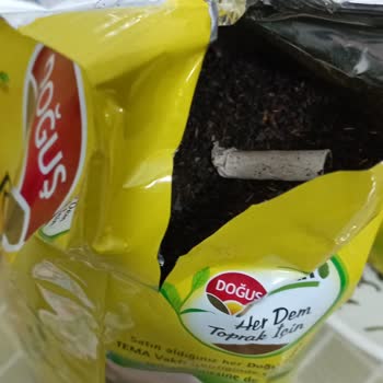 Çay Paketinde Sigara İzmariti Şoku