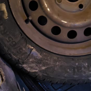 Yeni Lastiklerin Güven Vermeyen Durumu
