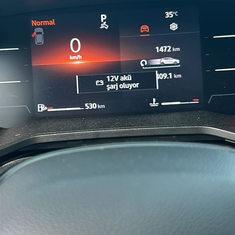 My New Renault Clio Shows Battery Charging Error Despite Being Brand New