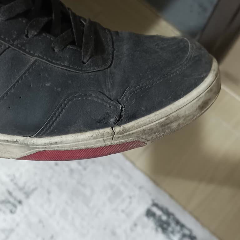 Kinetiks Ayakkabının Dayanıklılığı Hayal Kırıklığı Yarattı