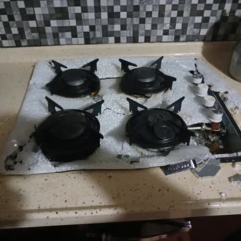 Kahramanmaraş'ta Yeni Alınan Ocağın Camı Patladı