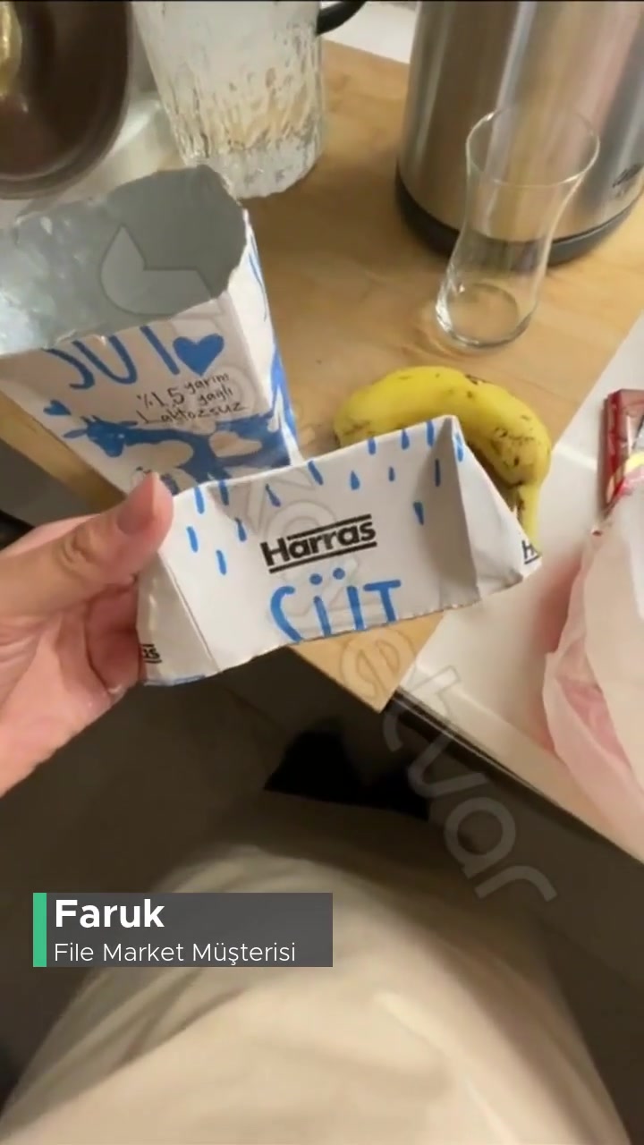 Ekşimiş Süt Satıyor File Market! videonun kapak resmi