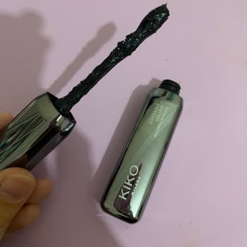 Kiko Volume Buildable Mascara Dried Out Immediately