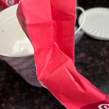 Un Paketinde Beklenmedik Sürpriz