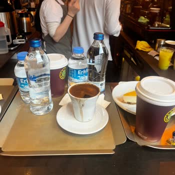 Galataport Kahve Dünyası'nda Eksik Ve Özensiz Hizmet