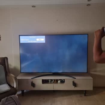 80 Binlik Televizyonun Ekran Sorunu Ve LG'nin Değişim Reddi