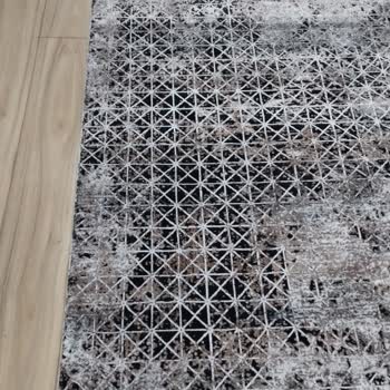 Halımın Renkleri Değişti, Para İadesi Yapılmadı