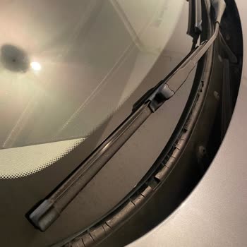 BMW'de Kronik Cam Fitili Sorunu: Çözüm Bekliyoruz