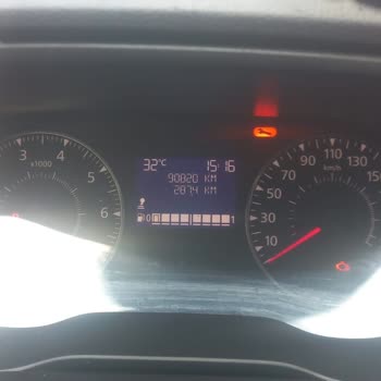 Renault Bayhanlar'da Sürekli Tekrarlayan Akü Sorunu