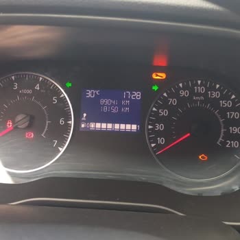 Renault Bayhanlar'da Sürekli Tekrarlayan Akü Sorunu