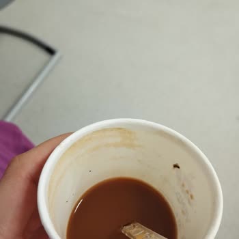 Kahve Otomatında Karınca Şoku