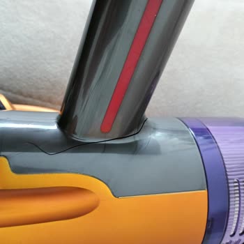 Dyson V12'nin Kalitesiz Parçaları Ve Yetersiz Müşteri Hizmetleri