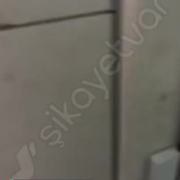 Tarsus Belediyeye Ait Umumi WC Tuvaletler Tıkanık, Işık Yok Ve Kirli
