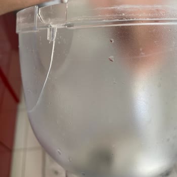 Brita Sürahinin Kırılan İç Haznesi Ve Yedek Parça Bulunamaması